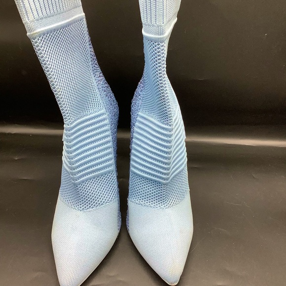 Steve Madden Maxwelle Light Blue Rhinestone Accent Bootie - Picture 6 of 9